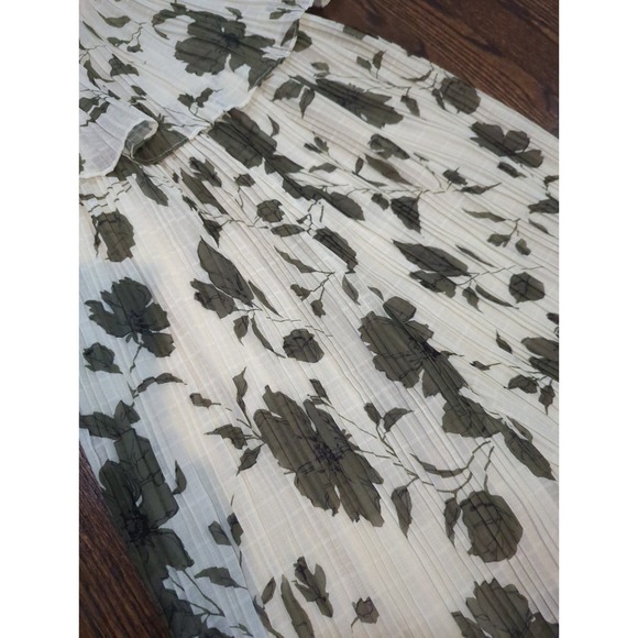 NWOT J.NNA Floral Pleated Wide Leg Jumpsuit - Picture 2 of 4